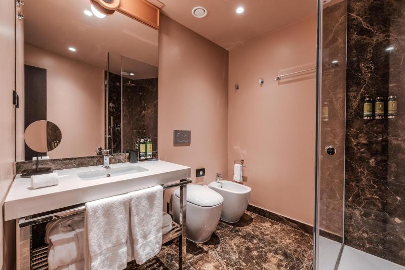 Cenica Porto Hotel Curio Collection by Hilton - image 26