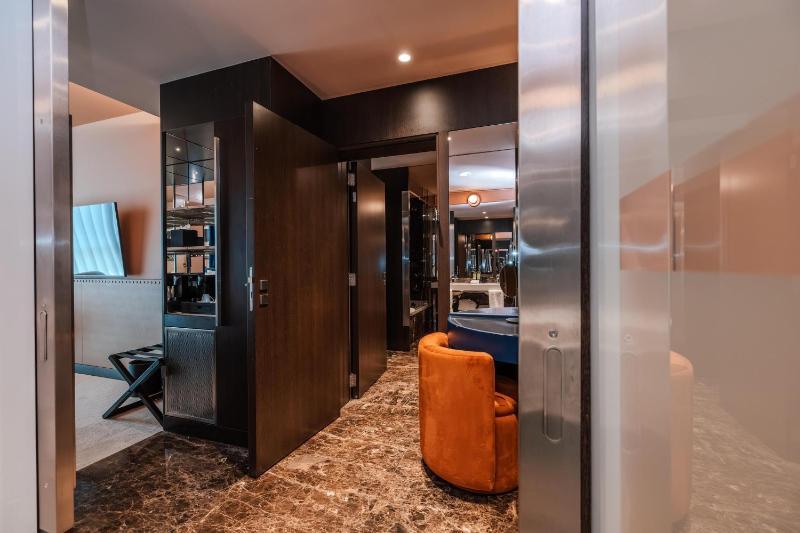 Cenica Porto Hotel Curio Collection by Hilton - image 38
