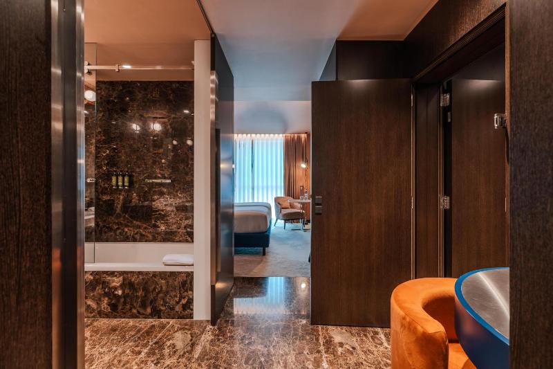 Cenica Porto Hotel Curio Collection by Hilton - image 29