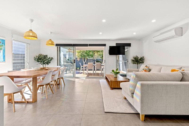Saltwood - Pet Friendly - Community Pool - image 1