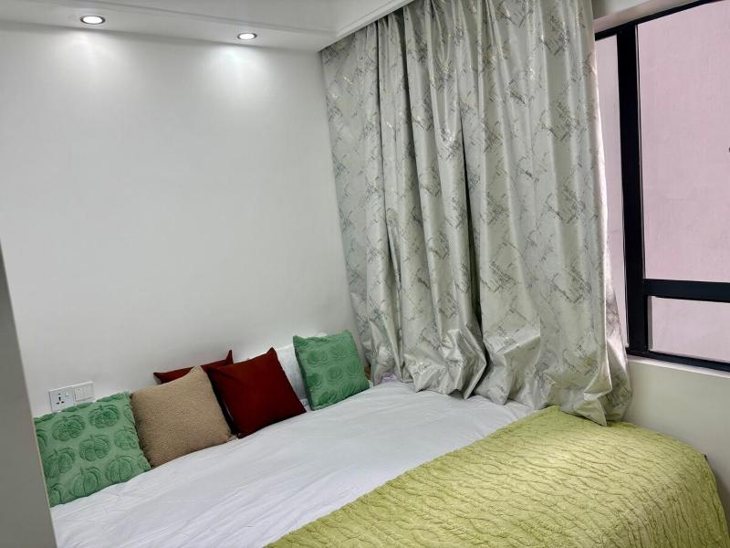 Westlands Cosy 1 Bedroom - image 12