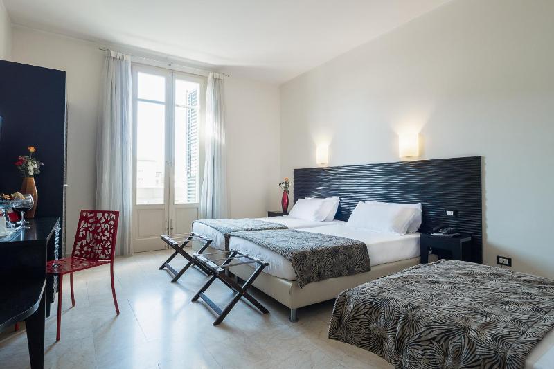 Hotel Garibaldi - image 12