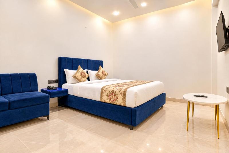 Harilux Premier- Indore - image 2