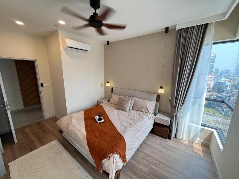 SWNK Houze LaLaport by HomeHorizon - image 10