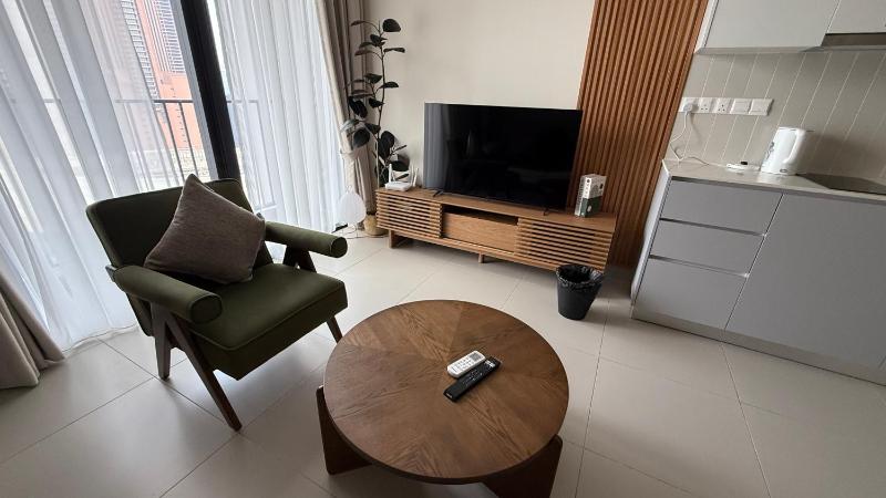 SWNK Houze LaLaport by HomeHorizon - image 7