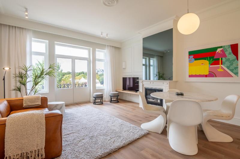 Design Duplex - Park Views - Heart of Ostend - image 8