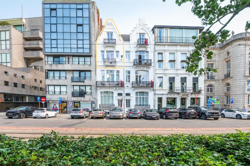 Design Duplex - Park Views - Heart of Ostend - image 2