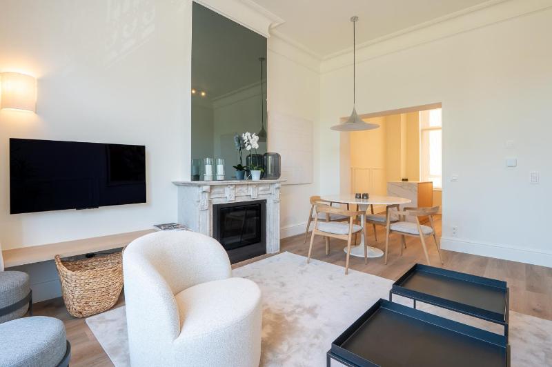 Luxurious Duplex - Park View - Walk to Beach - image 16