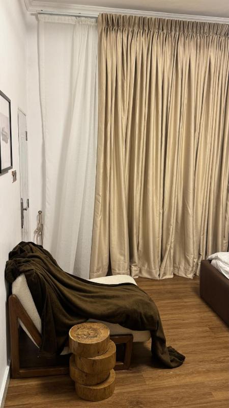 Luxury or comfort angle - image 8