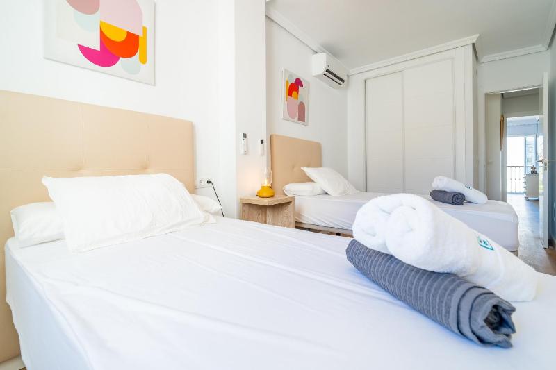 Cubo's Suite Sol Fuengirola Apartment - image 7