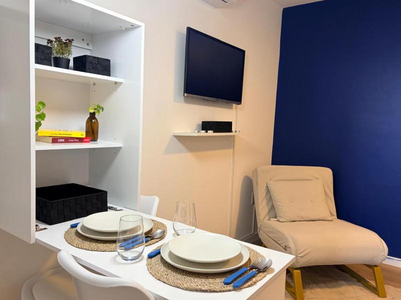 Suite amoblada con cowork piscina y gimnasio en Cordon Montevideo - image 8