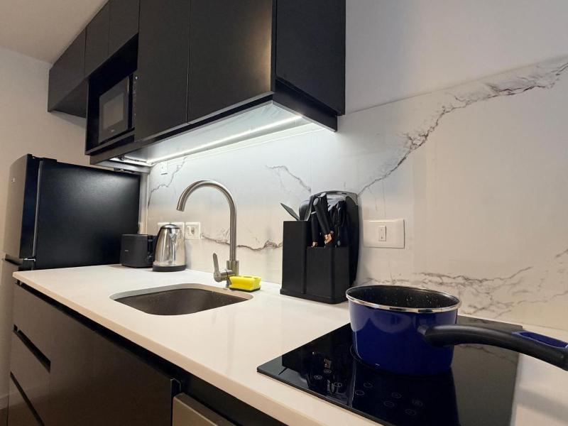 Suite amoblada con cowork piscina y gimnasio en Cordon Montevideo - image 11