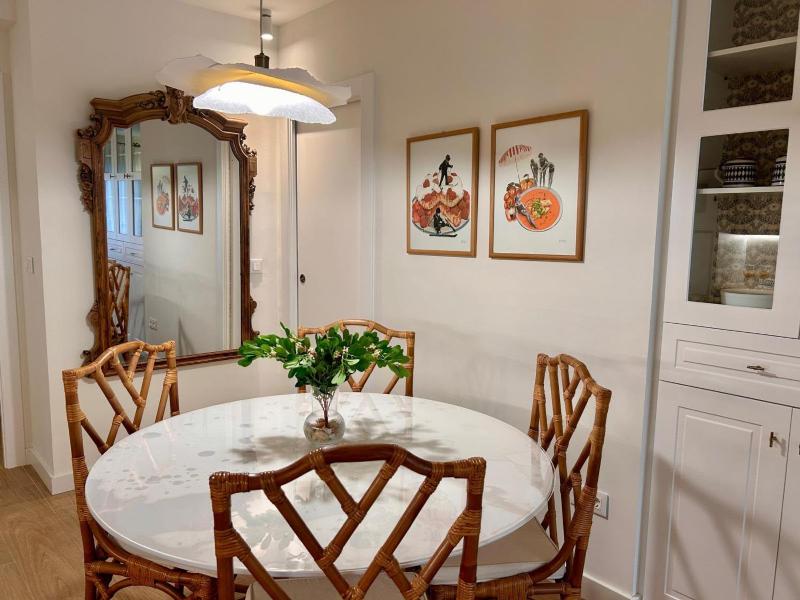ChezmoiHomes Central Prime Apartment I FREE Parking - image 13