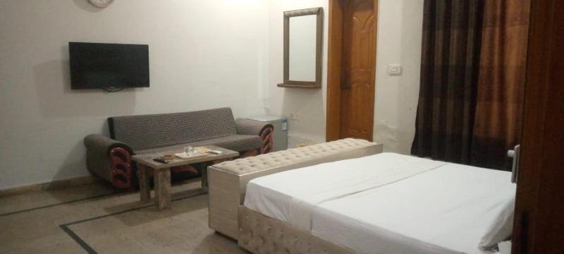 HotelDaysInnOne - image 4