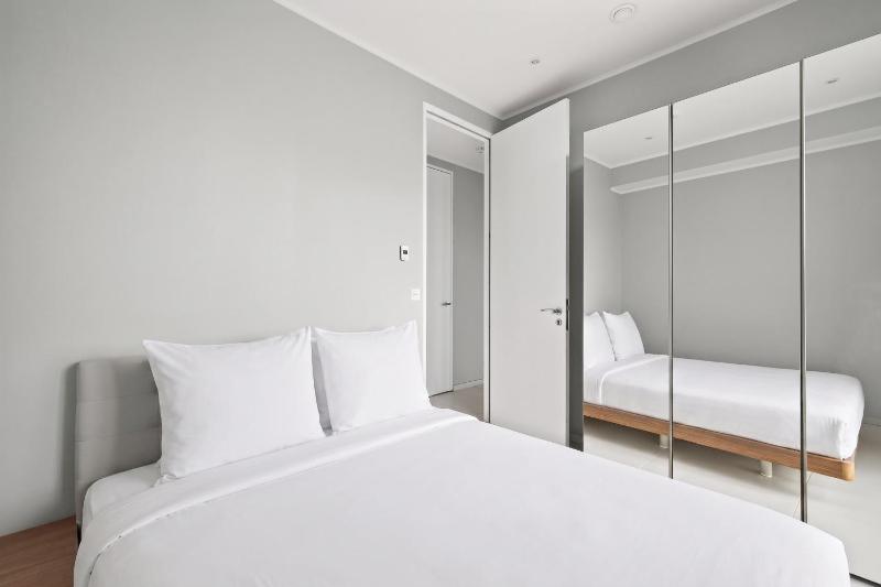 Midi 33 by Reside - New Opening - image 5