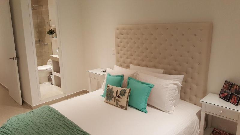 Apartamento Romantico en la Ciudad Amurallada - image 12