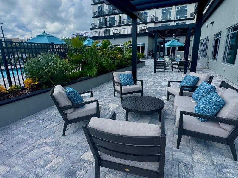 Cambria Hotel Jacksonville - image 6