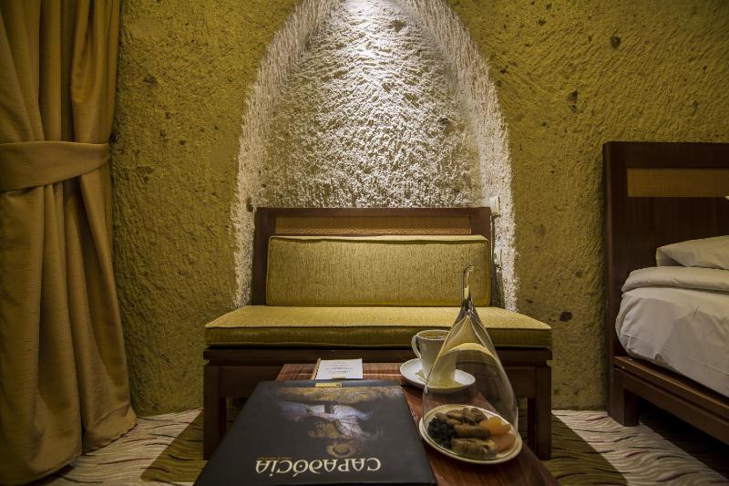 Arched Room With Panaromic View image 4