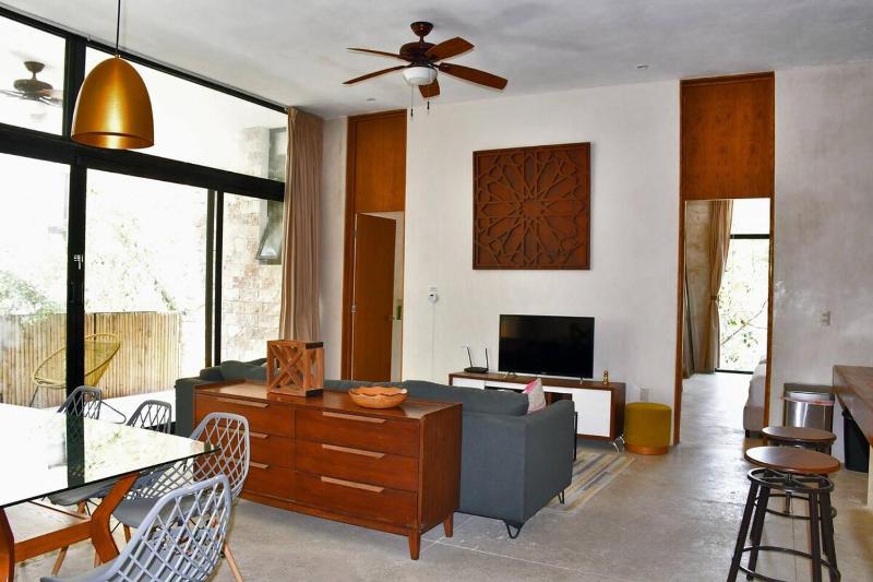 Beauty Designed 4 Queen Apt in Tulum w Amenities - image 13