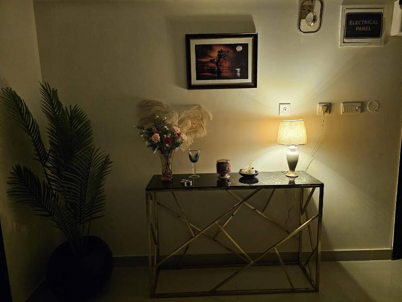 Solace VI - image 7