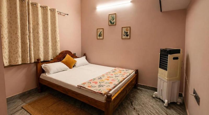 Peaceful 2BHK in Mysore at Urban Groves Homestay - image 5