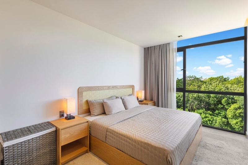 Premium Studio Luxury Amenities rooftop pool - image 1