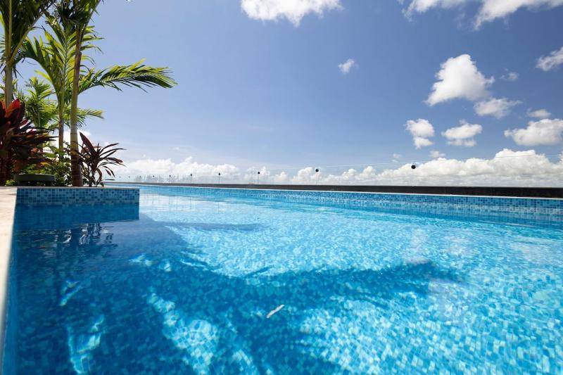 Premium Studio Luxury Amenities rooftop pool - image 13