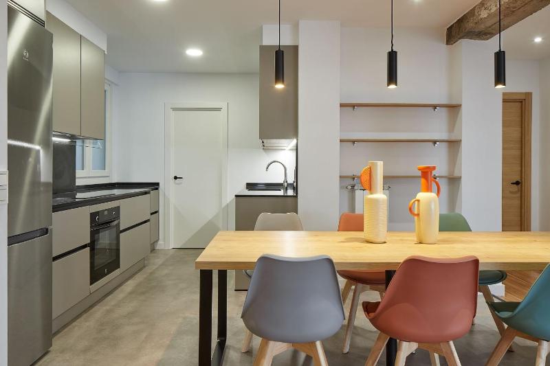 Baihaus by FeelFreeRentals - image 3