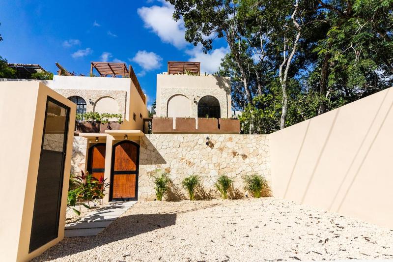 Villa Kaax Pristine Jungle gem w Plunge & Pool - image 9
