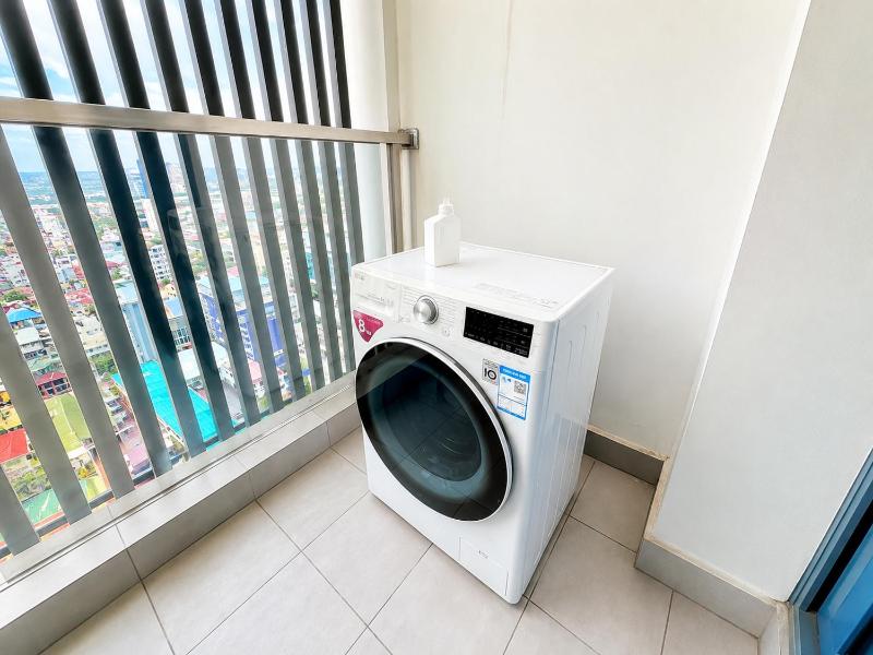 Grand Central Diamond Suites - image 15