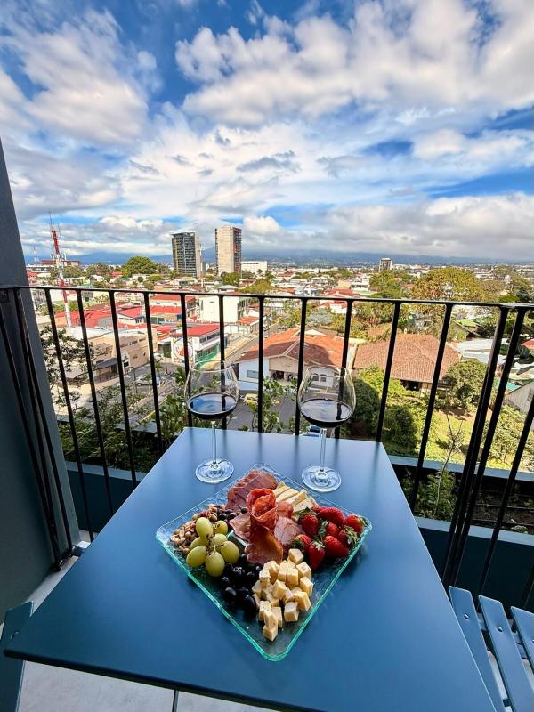 Secrt Escalante Luxury Apt AC - image 16