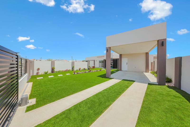 Stylish Villa Quiet Aruba - image 2