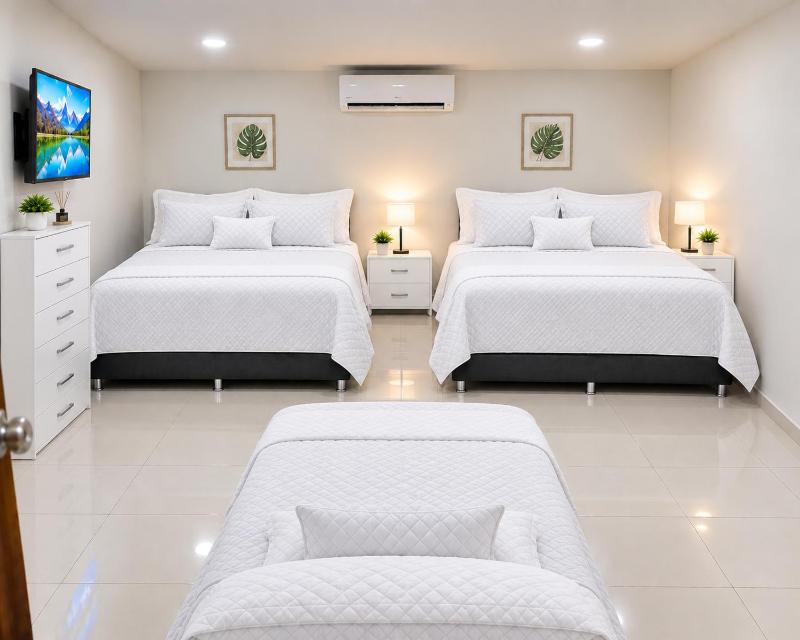 Alejandra House - image 1