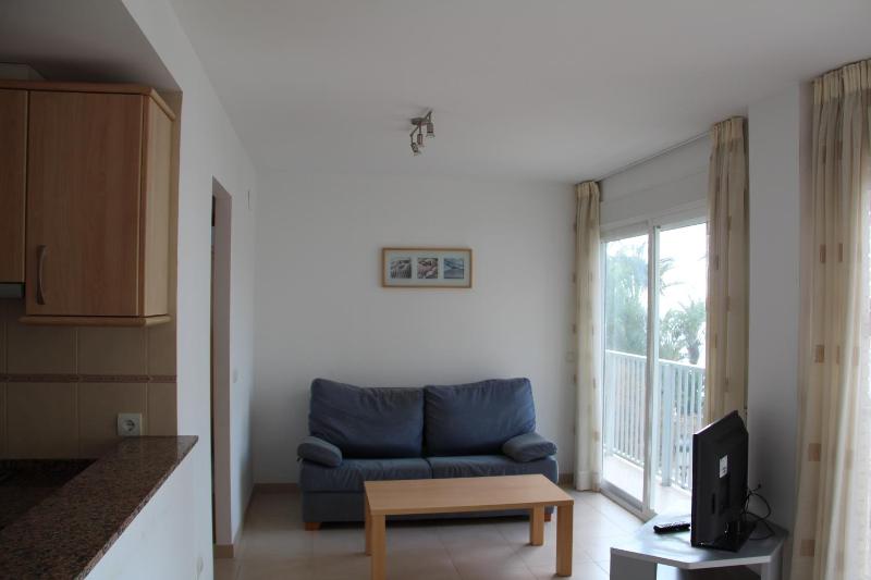 Alameda Apartments - image 8