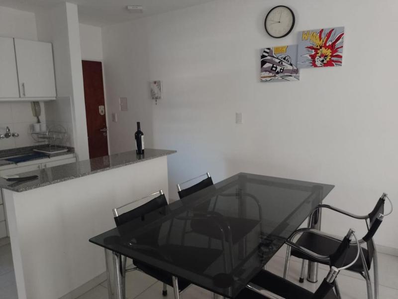 Departamento 2 dormis zona centrica - image 1