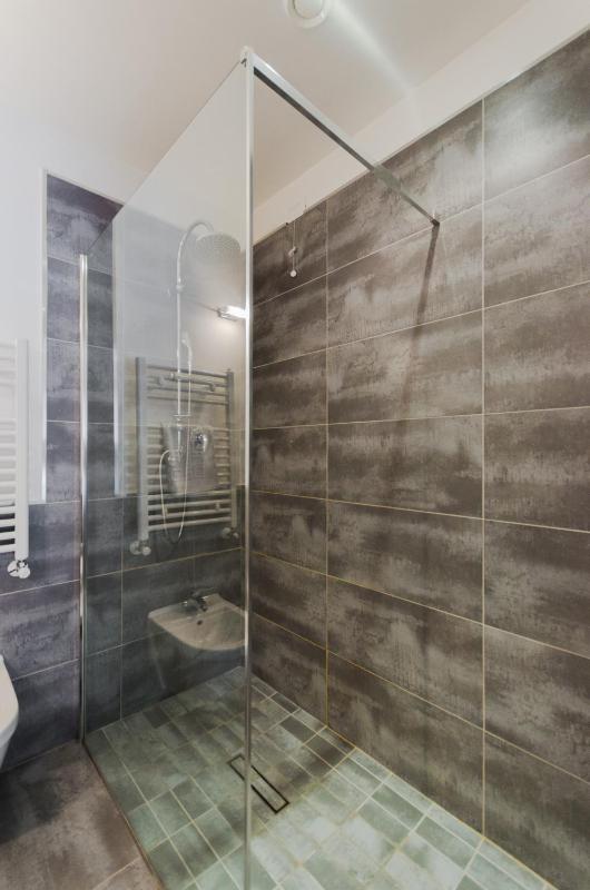 Double or Twin Room image 2
