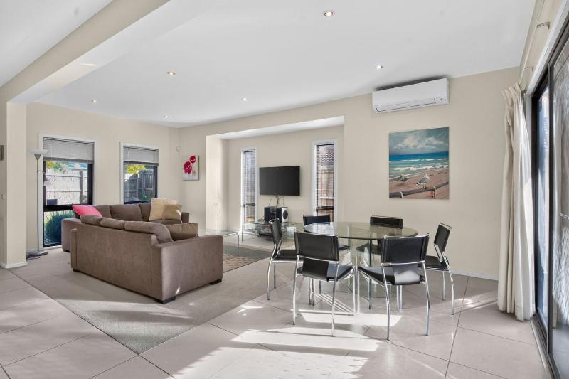 Getaway on Church Phillip Island Cowes - image 8