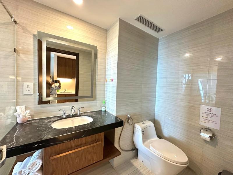 Central Beachfront Homestay Nha Trang - image 15