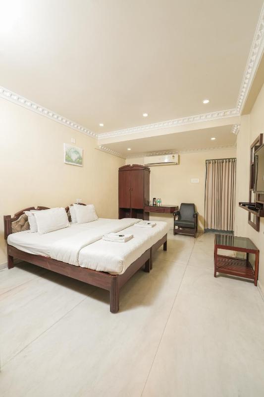 Hotel National Tourist Home - image 35