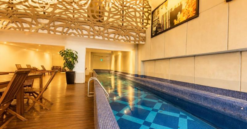 Condesa Loft w Balcony Fast WiFi Jacuzzi - image 10
