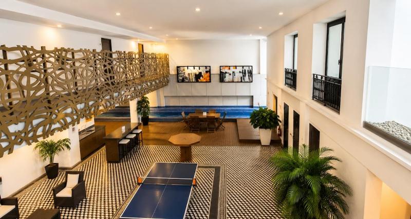 Condesa Loft w Balcony Fast WiFi Jacuzzi - image 26