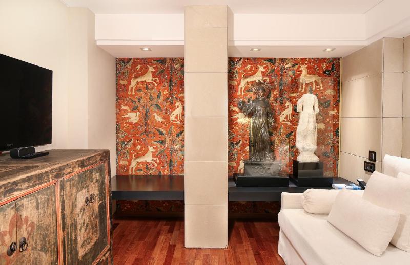 Duplex Room image 3