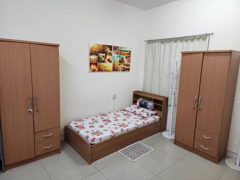 Galaxia Imparcial Male Accommodation - image 11