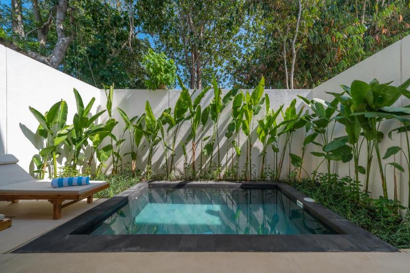 Villa Nuju - Boutique 1BR Villa for Two in Bingin - image 3