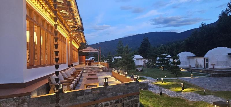 Highland Glamping A Luxury Dome Tent Resort and Spa - image 1