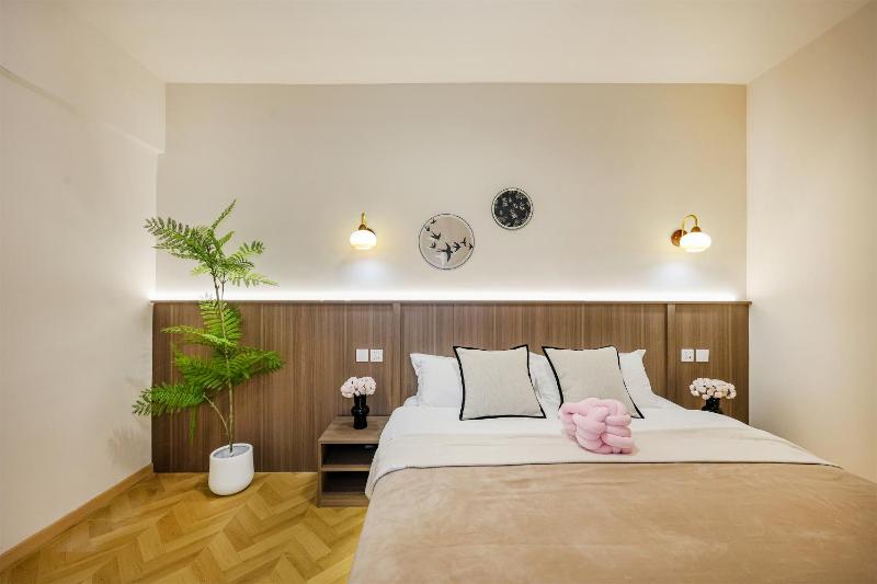 YOJQI Wellness Retreat Chongqing-JieFangBei HongYaDong - image 30