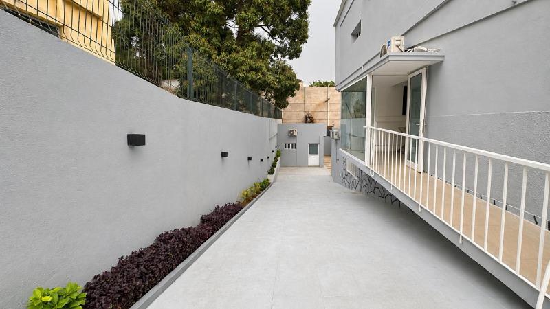 C D V Residences - image 4
