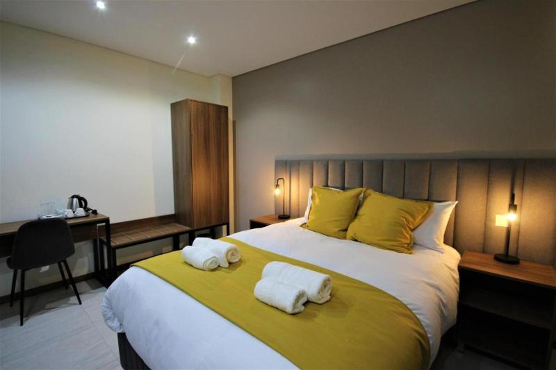 Royal Pearl Residence - image 1