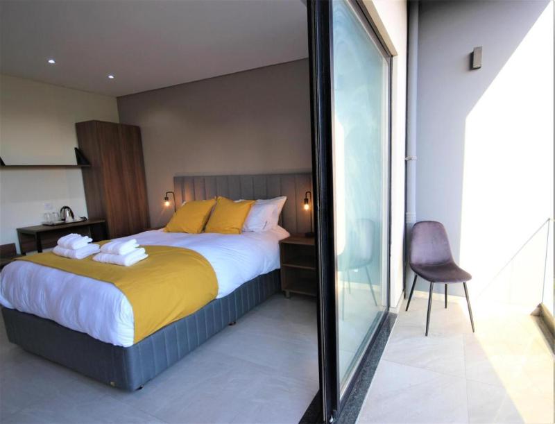 Royal Pearl Residence - image 3