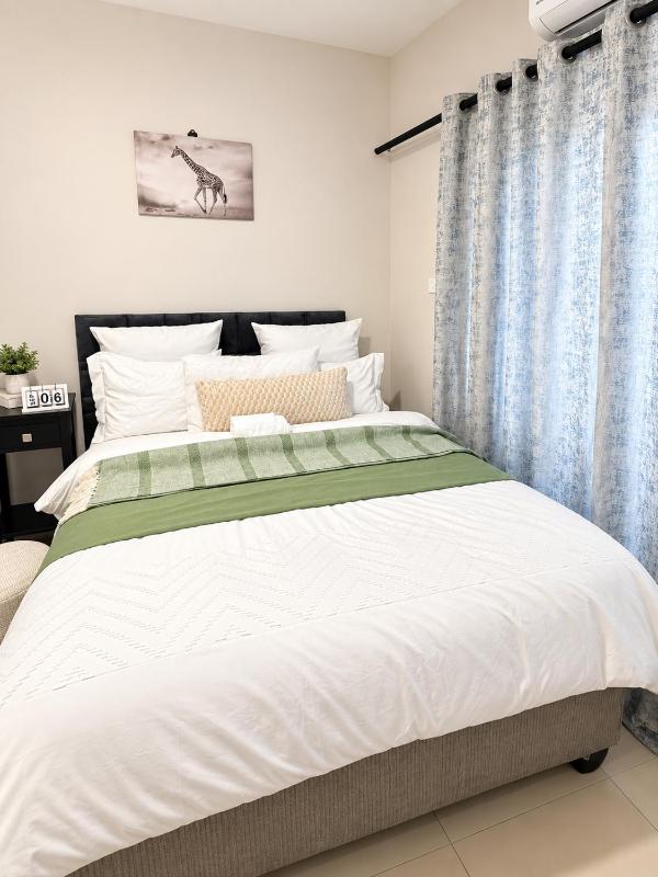 Alora Apartment - image 4